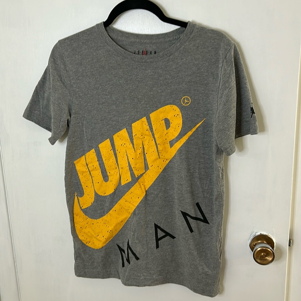 Nike Air Jordan youth shirt